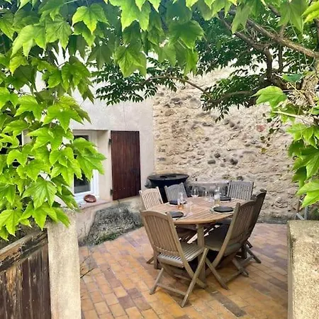 Charmante Maison De Village Au Pied Du Luberon Cabrieres-d'Aigues Exterior photo