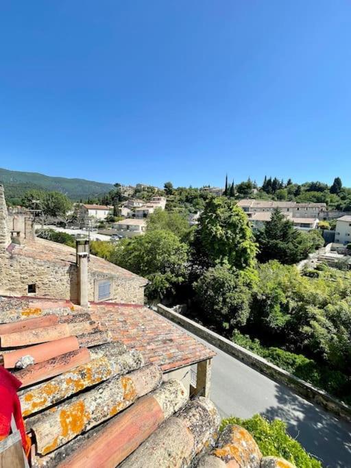 Charmante Maison De Village Au Pied Du Luberon *